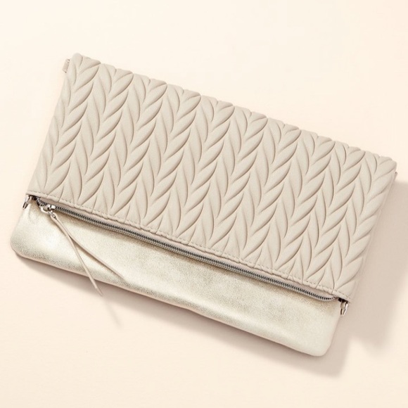 Stella and Dot Clutch-Neutral - Picture 1 of 5